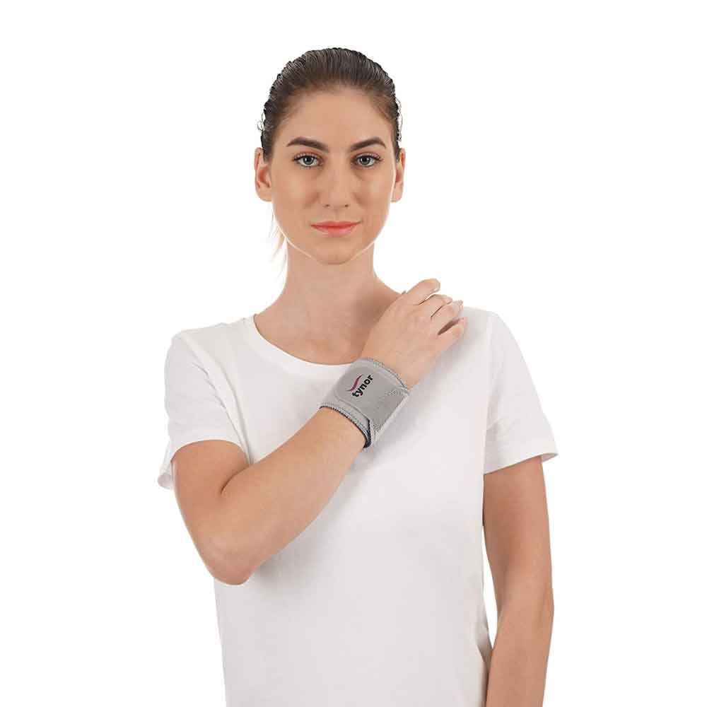 Tynor Wrist Wrap J-04 Neoprene (Universal)