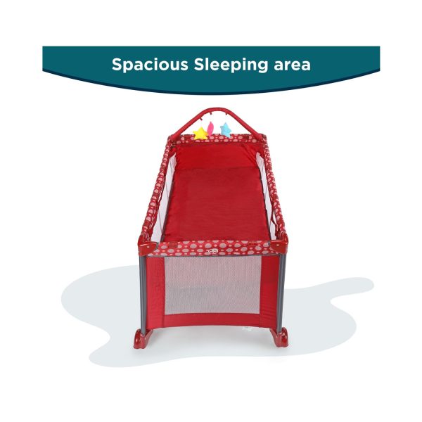 spacious sleeping area Baby Playpen red